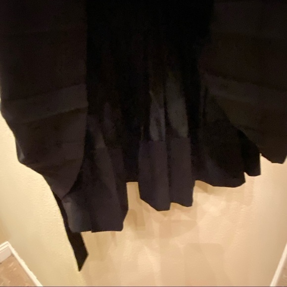 NWT~JUPE VENDUE Black Pleated Buckle Skirts Size Small - Picture 4 of 9